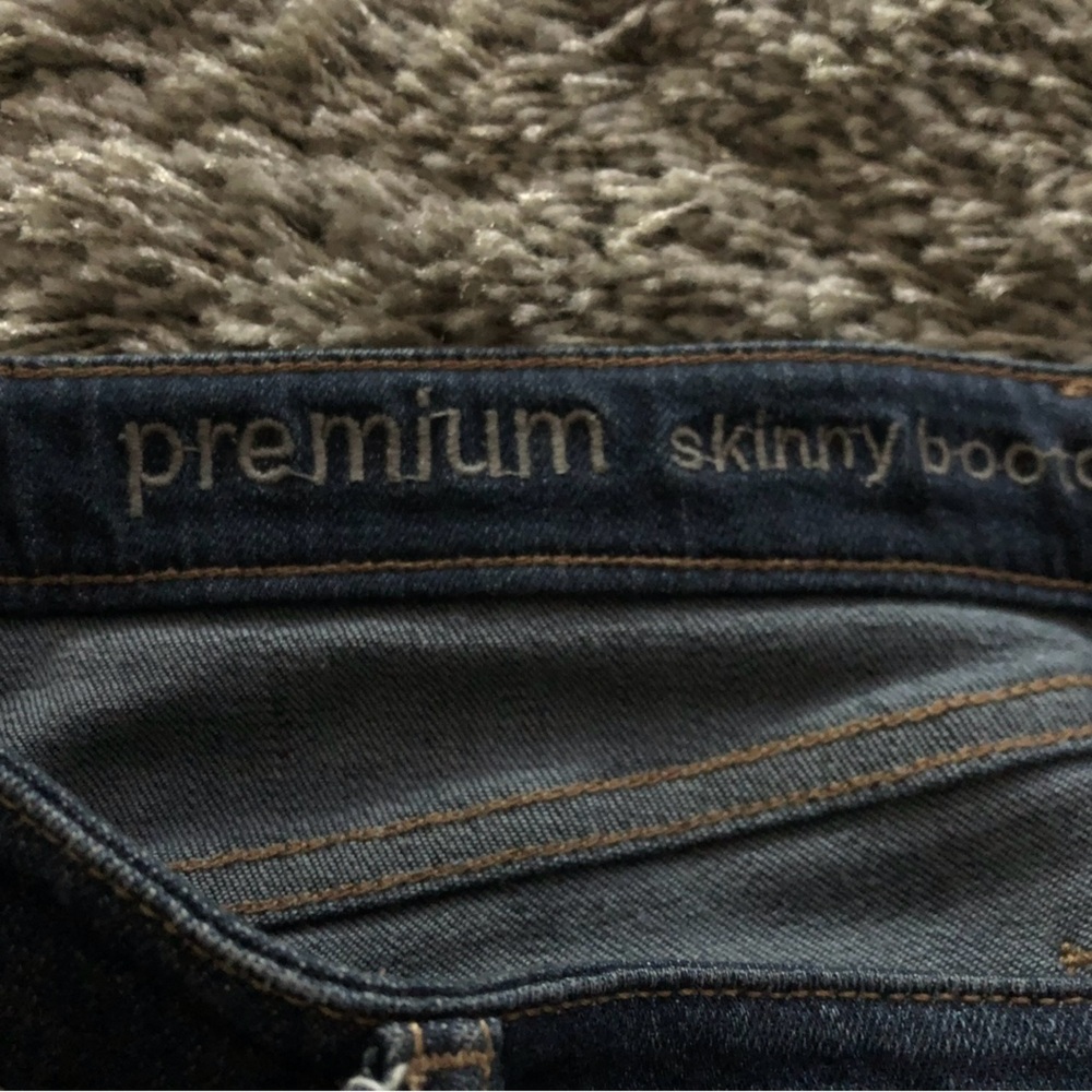 Gap premium skinny bootcut jeans 2/26R - Picture 7 of 8